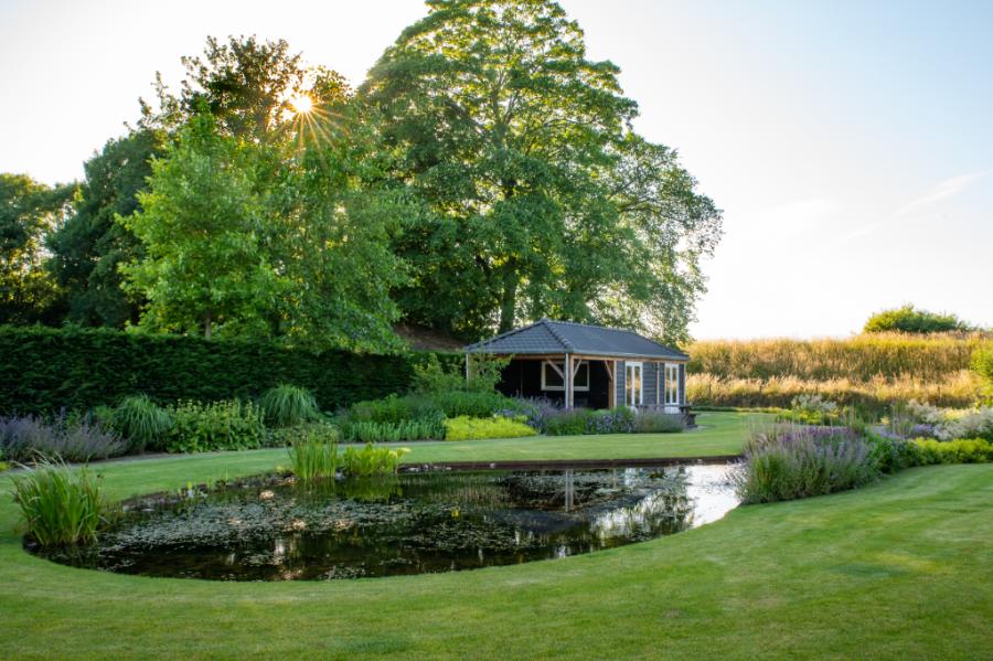 Landelijk-gelegen-tuin-met-vijver-Dutch-Quality-Gardens-Visio-Vireo-Tuinen-2 Landelijk-gelegen-tuin-met-vijver-Dutch-Quality-Gardens-Visio-Vireo-Tuinen-2