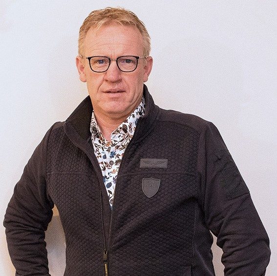 Rik-de-Jong-Van-Ooijens-Hoveniers-BV